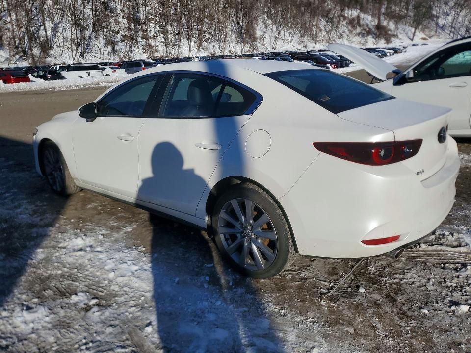 2022 Mazda 3 Select