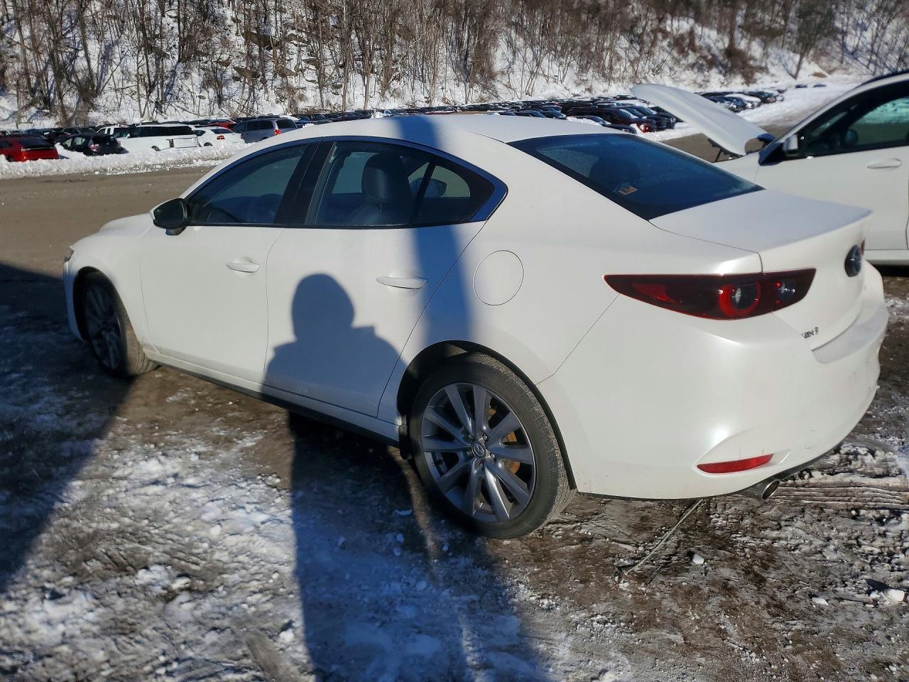 2022 Mazda 3 Select