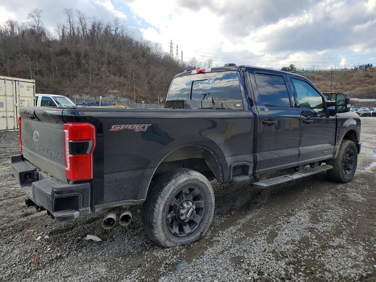 2024 Ford F350