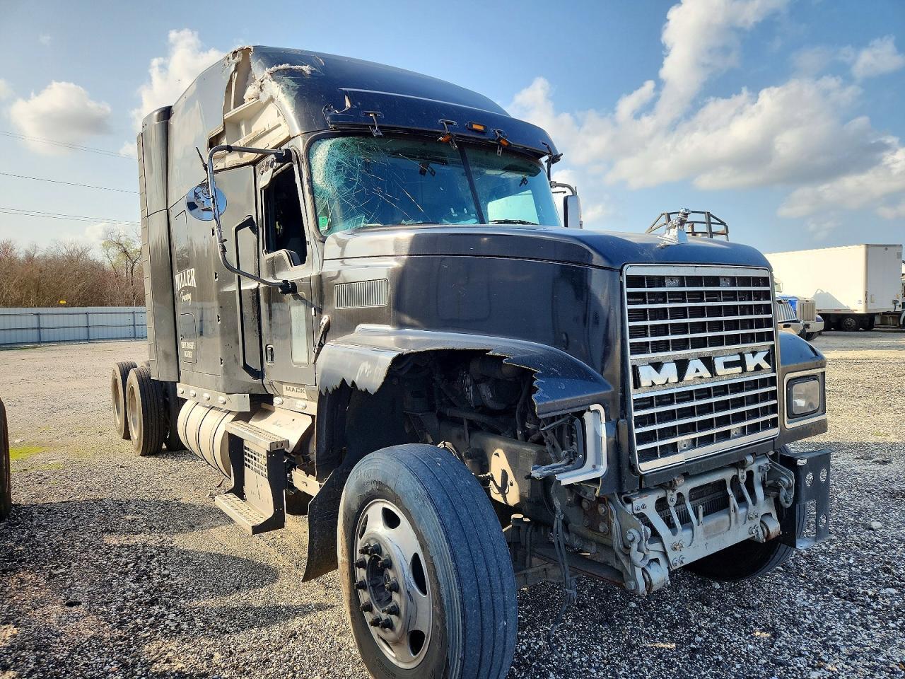 2020 Mack PI64T Semi Truck