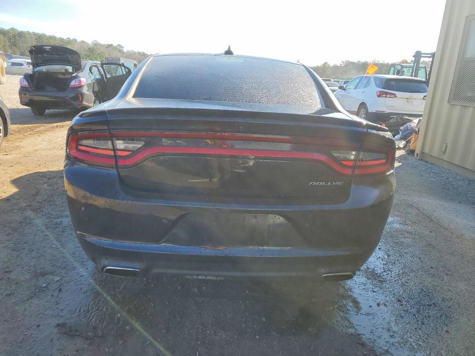 2015 Dodge Charger sxt