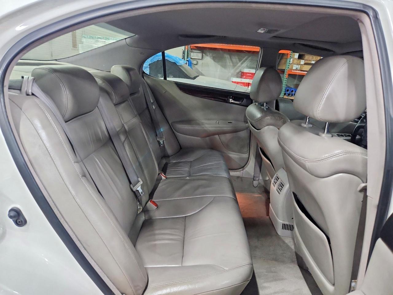 2002 Lexus Es 300 Base