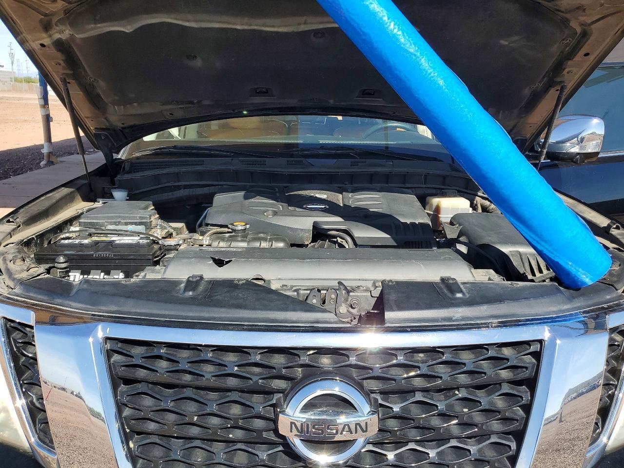 2017 Nissan Armada sv