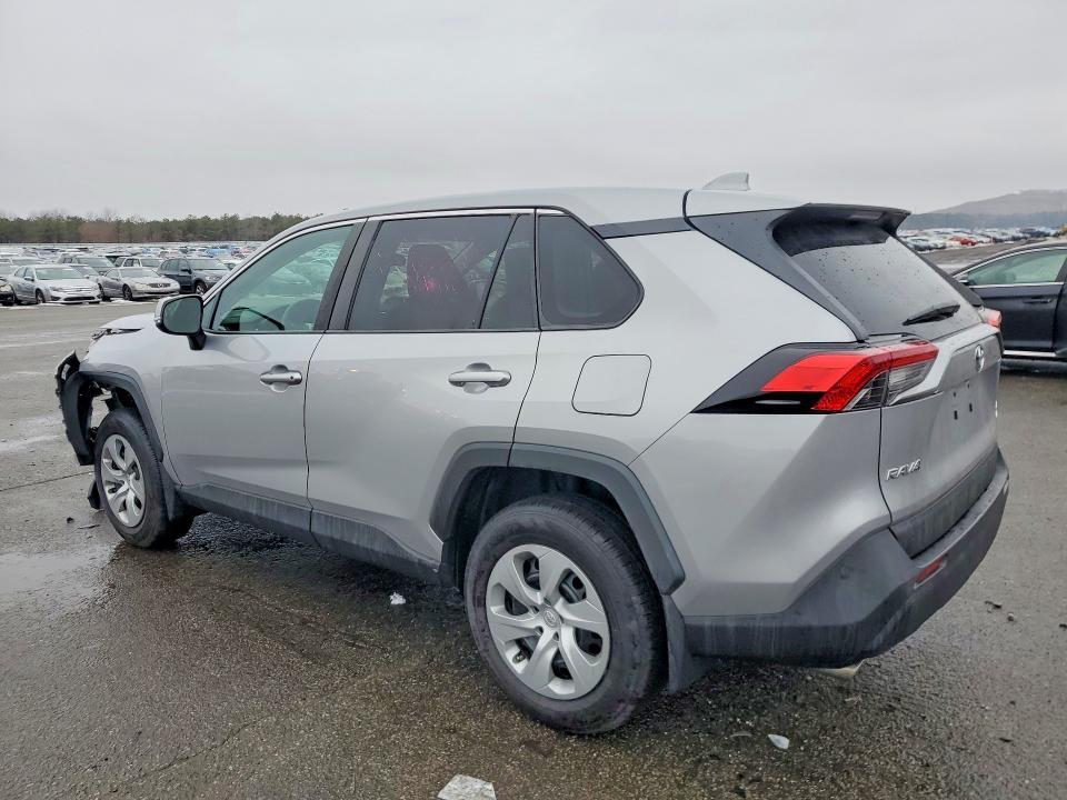 2022 Toyota Rav4 le