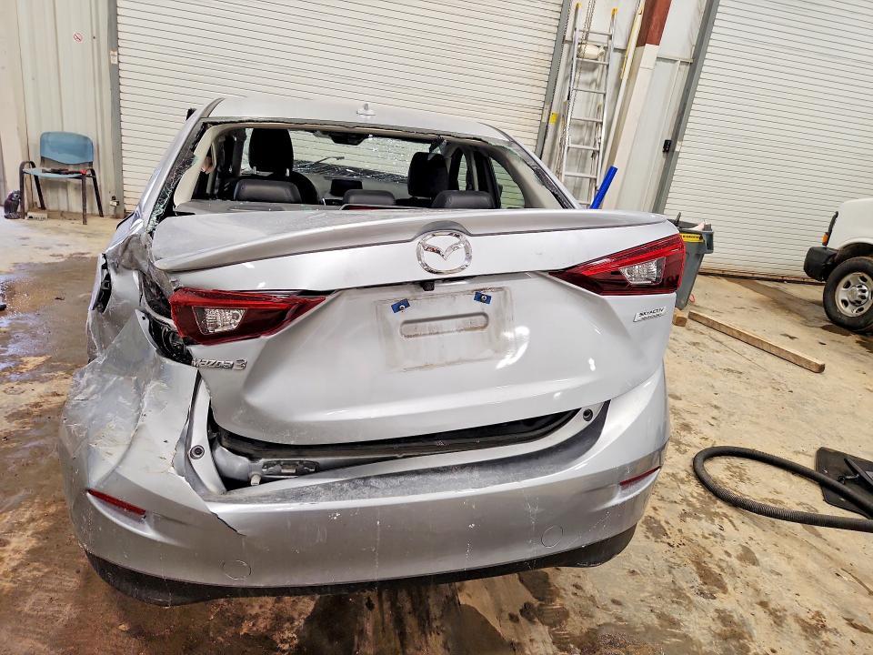 2018 Mazda 3 Grand Touring