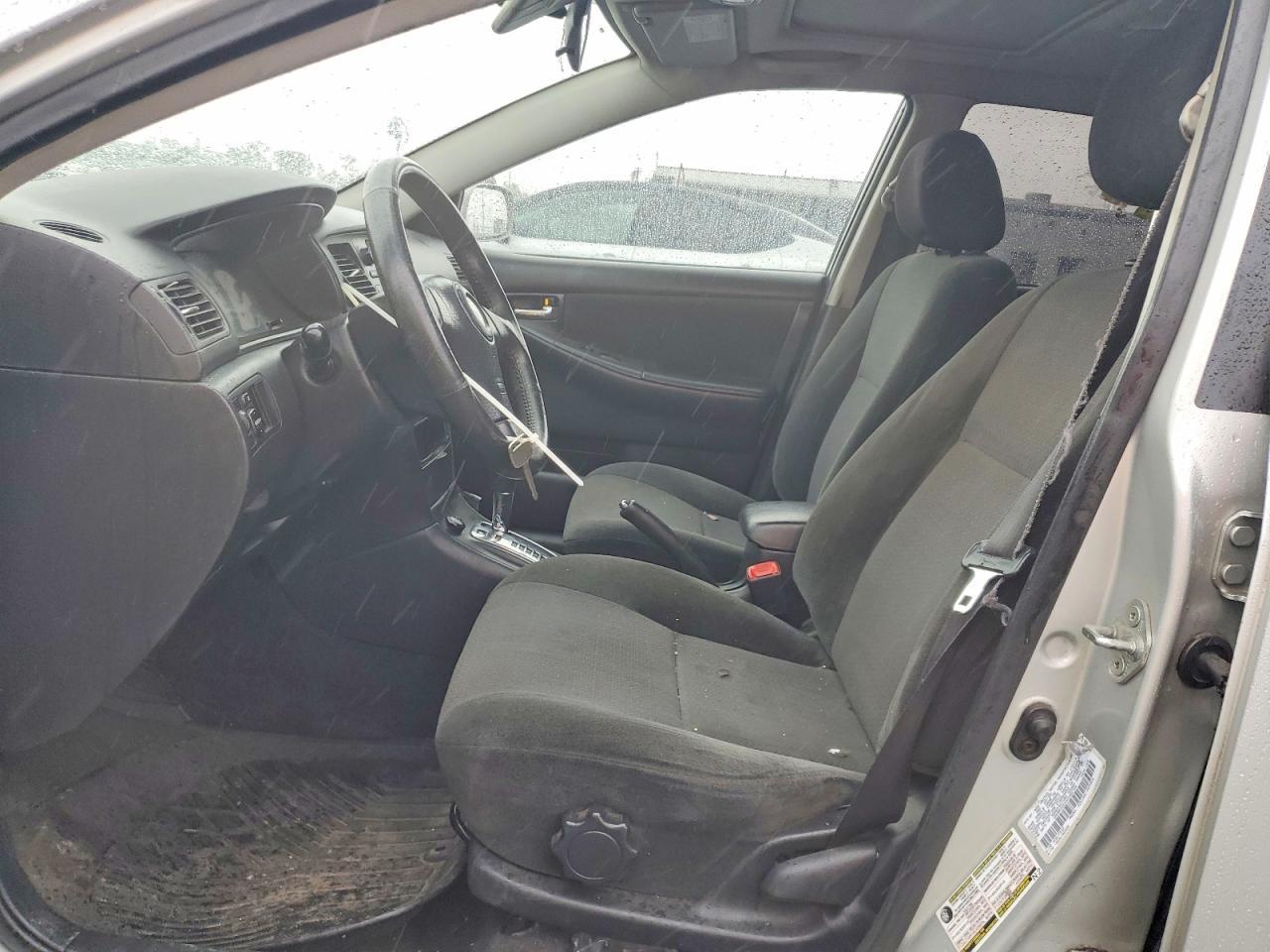 2004 Toyota Corolla ce