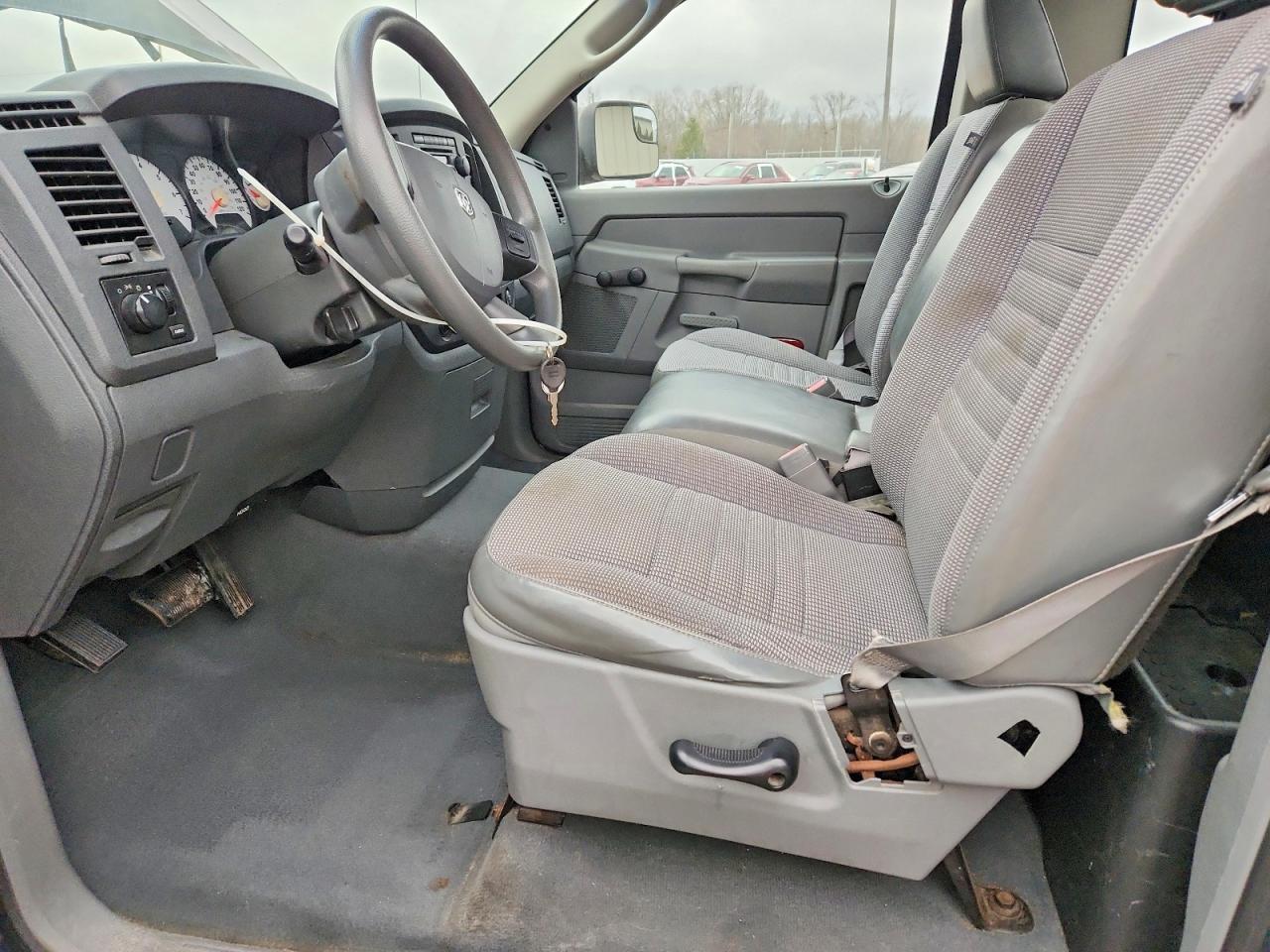 2007 Dodge RAM 1500 ST