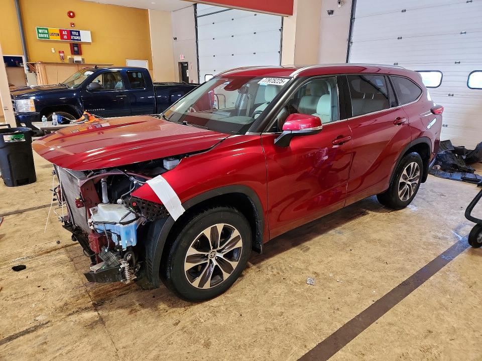 2021 Toyota Highlander xle