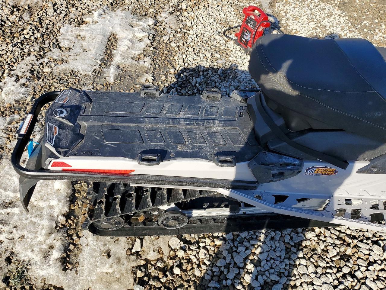 2023 Skidoo Expedition Sport Models