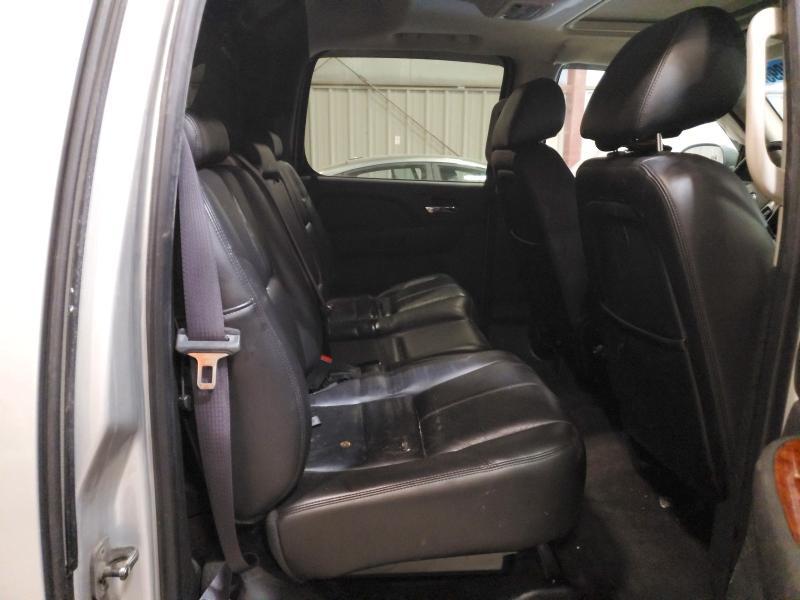 2011 Chevrolet Avalanche LT