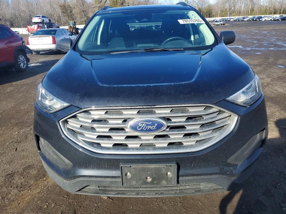 2021 Ford Edge se