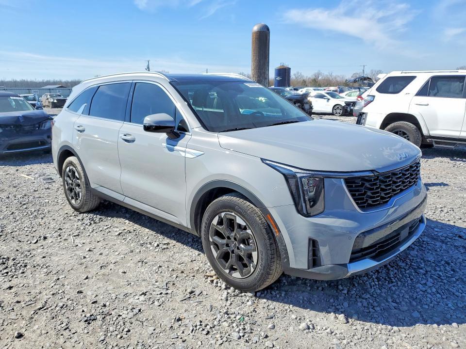 2025 KIA Sorento s