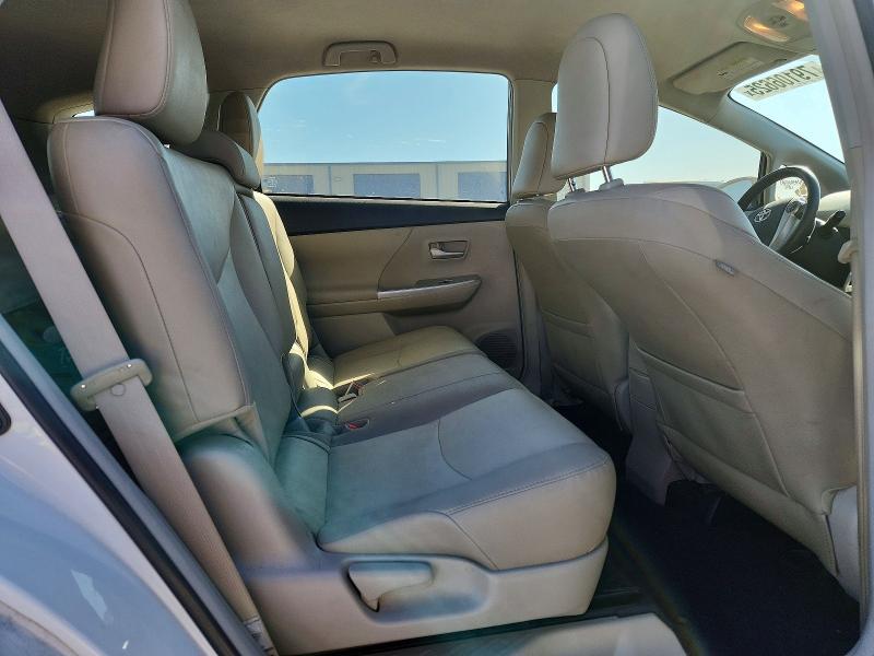 2012 Toyota Prius v Five