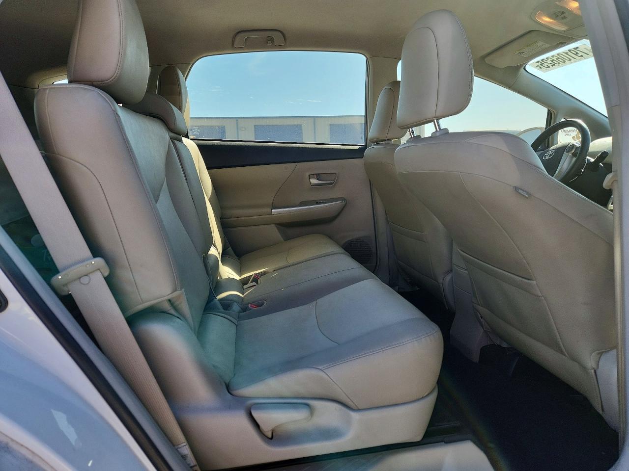 2012 Toyota Prius v Five