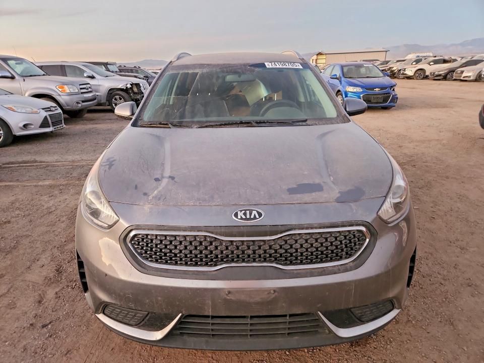 2017 KIA Niro fe