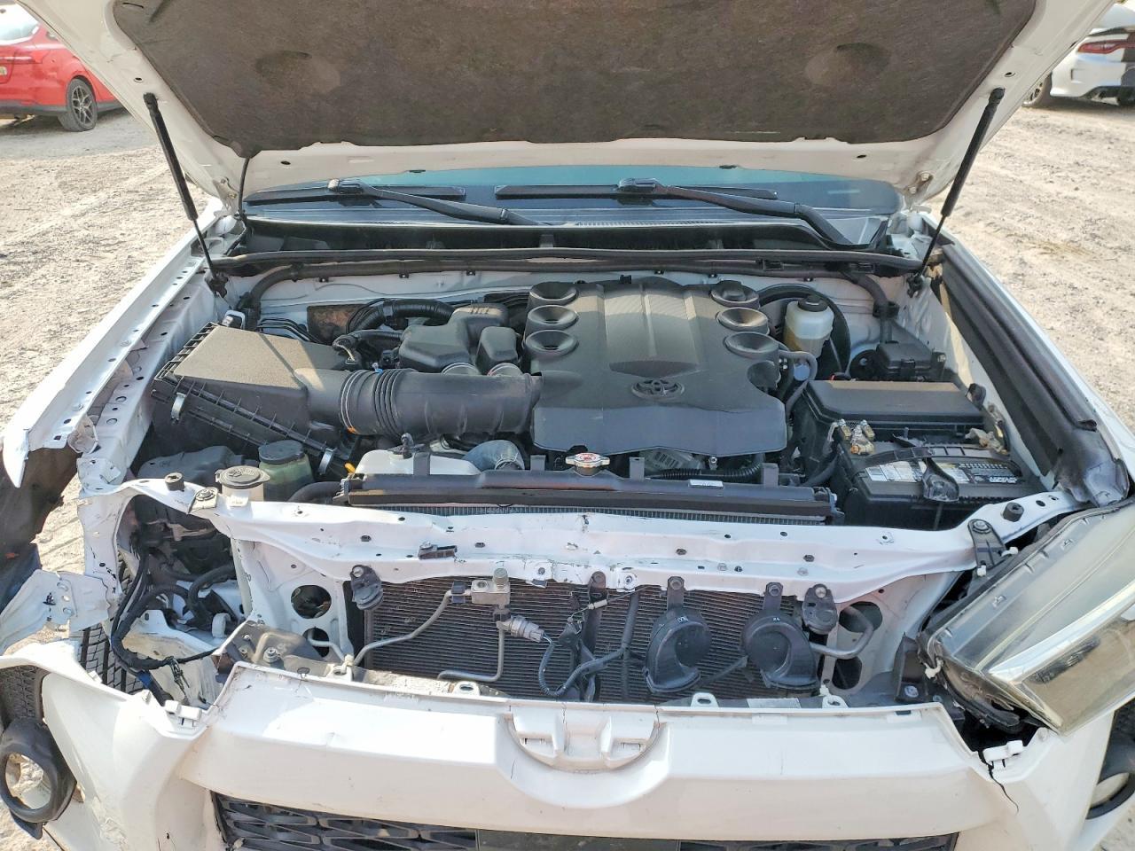 2020 Toyota 4runner SR5