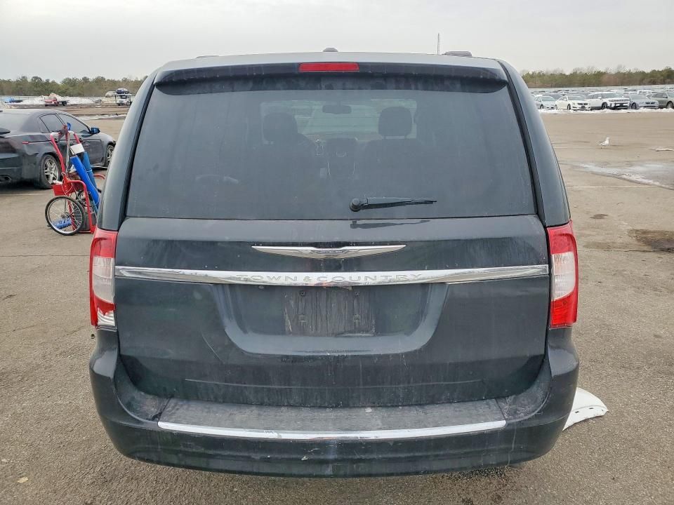 2012 Chrysler Town & Country Touring