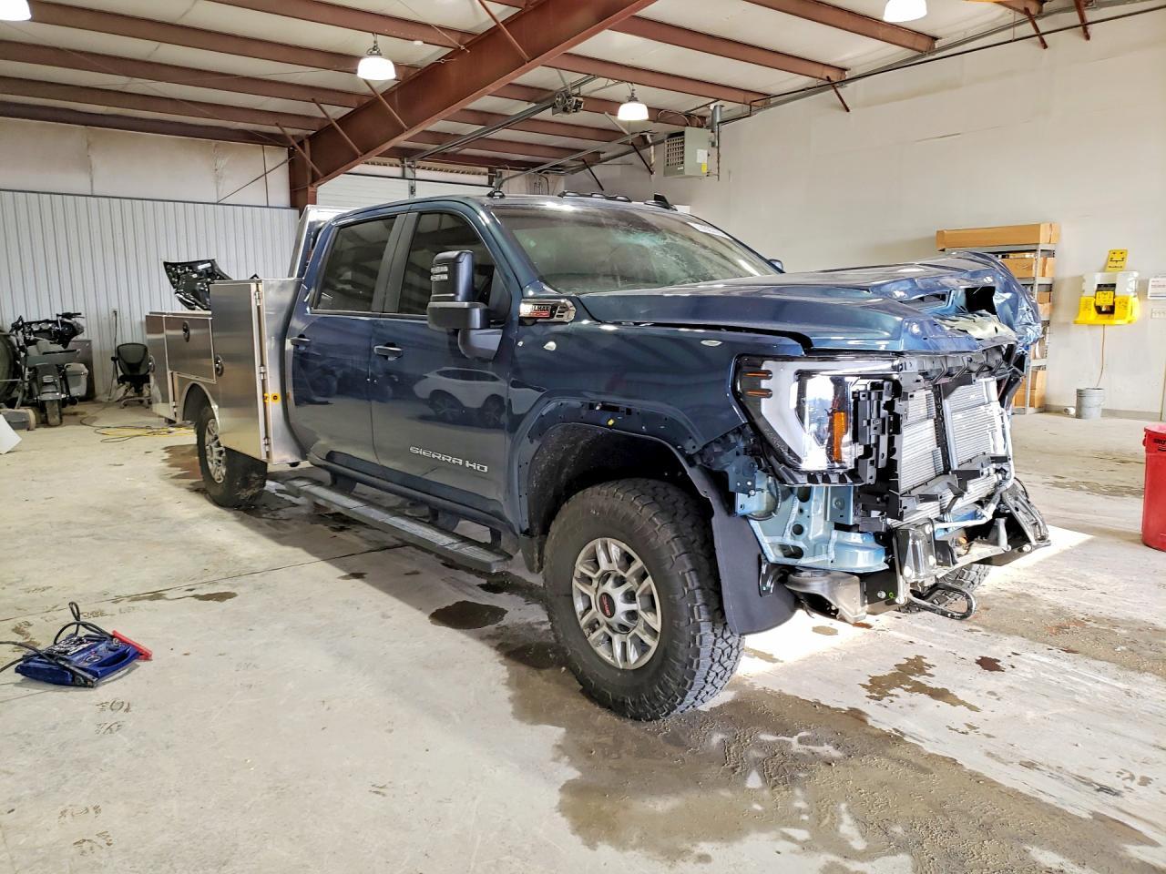 2026 GMC Sierra HD Utility / Service Truck