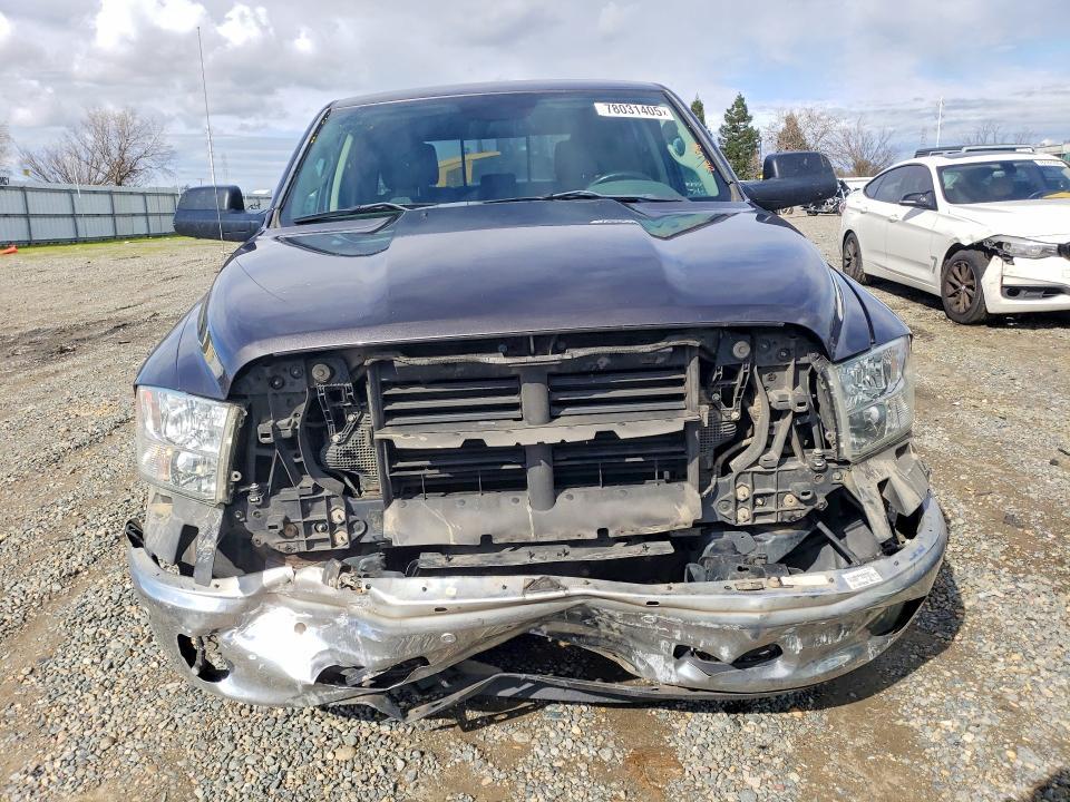 2015 Dodge RAM 1500 SLT