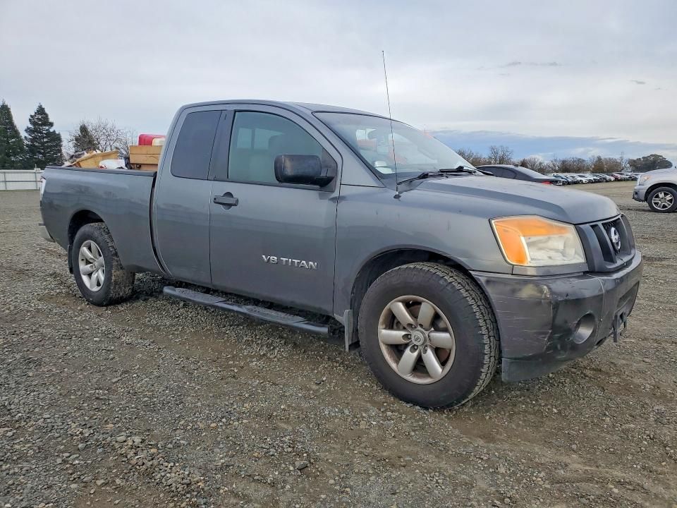 2014 Nissan Titan s
