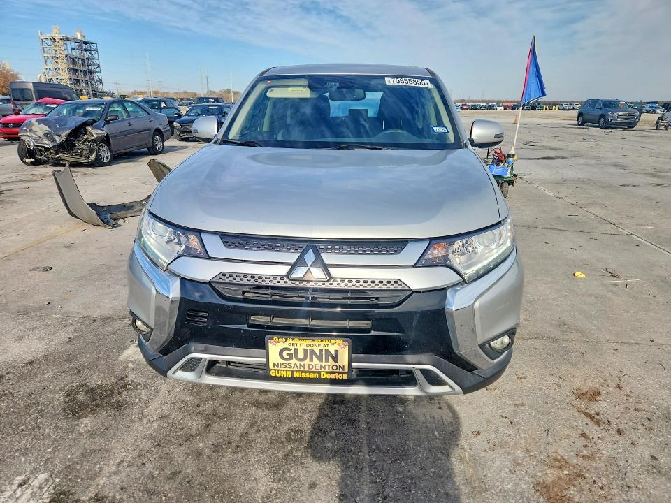 2020 Mitsubishi Outlander se