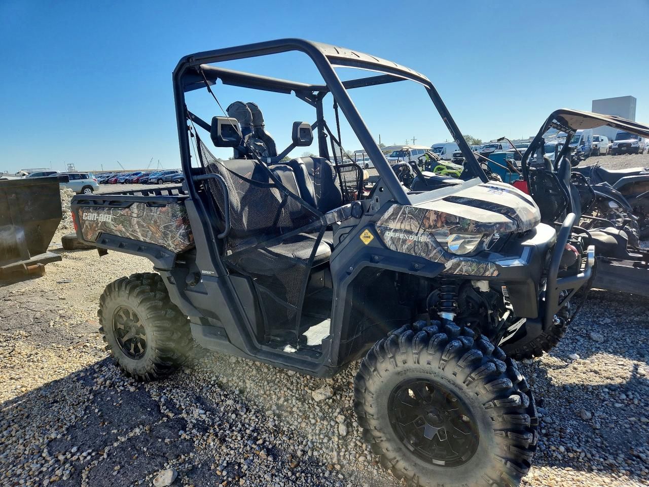 2024 Can-Am Defender X MR HD10