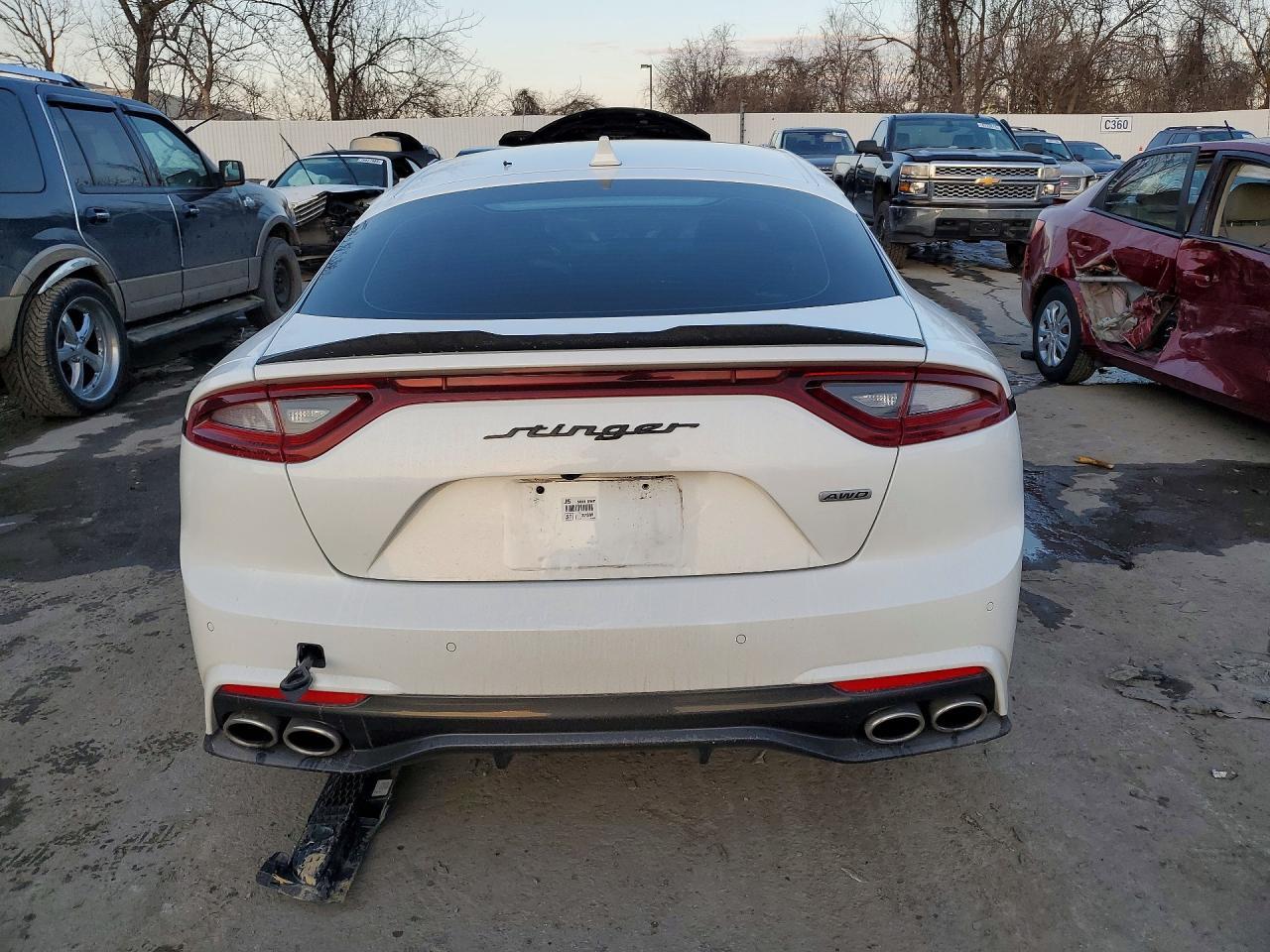 2019 KIA Stinger Premium