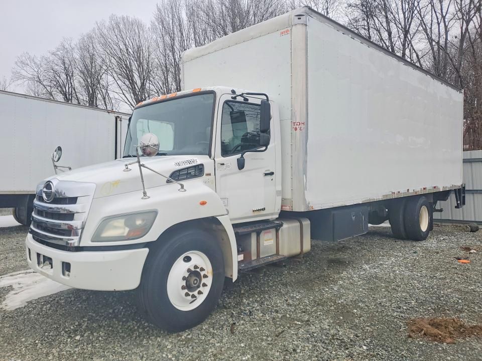 2016 Hino 258LP BOX Truck
