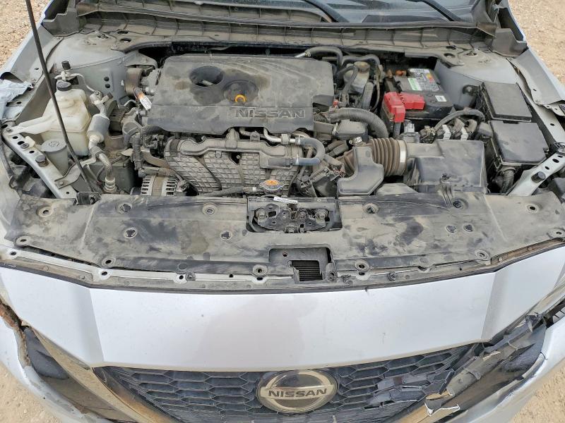 2019 Niss Altima 2.5 sr