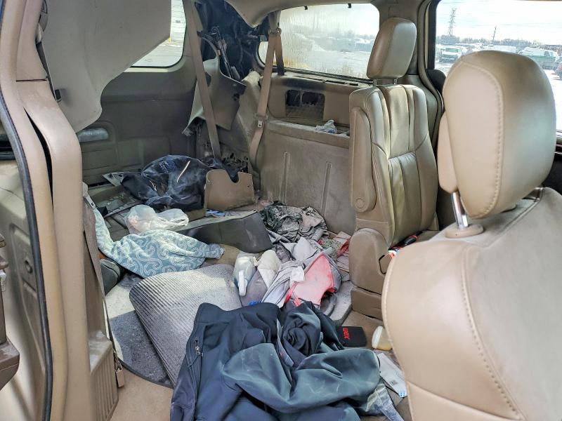 2013 Chrysler Town & Country Limited