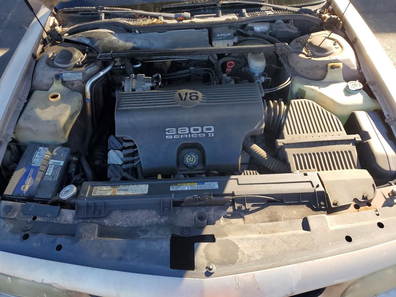 1999 Oldsmobile 88 Base