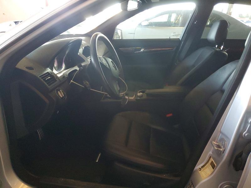 2010 Mercedes-Benz C300