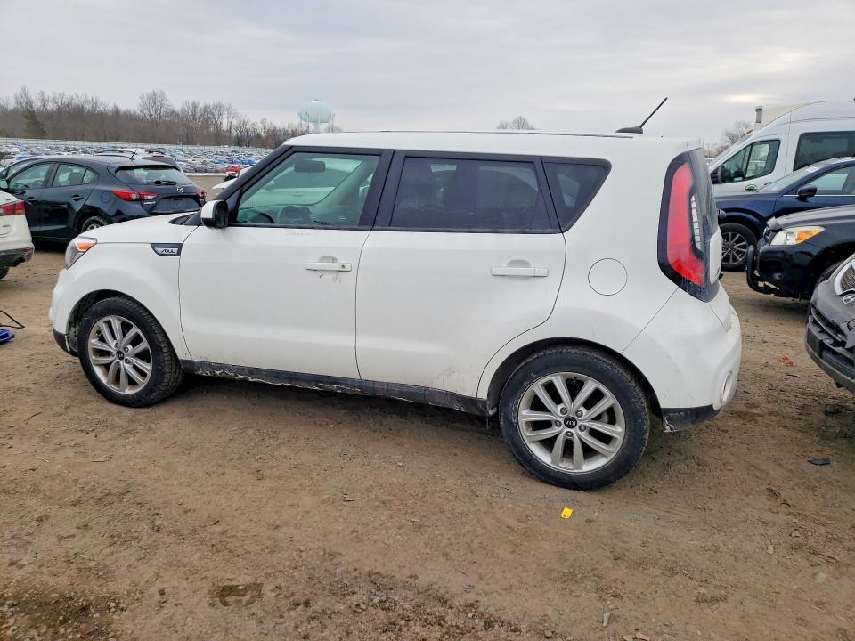 2018 KIA Soul +