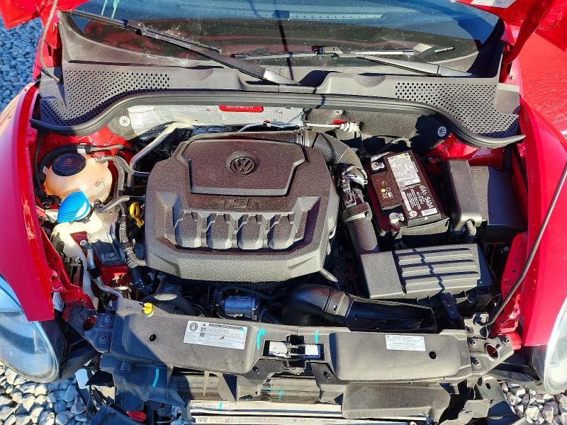 2019 Volkswagen Beetle s