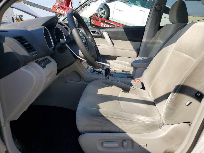 2013 Toyota Highlander Plus