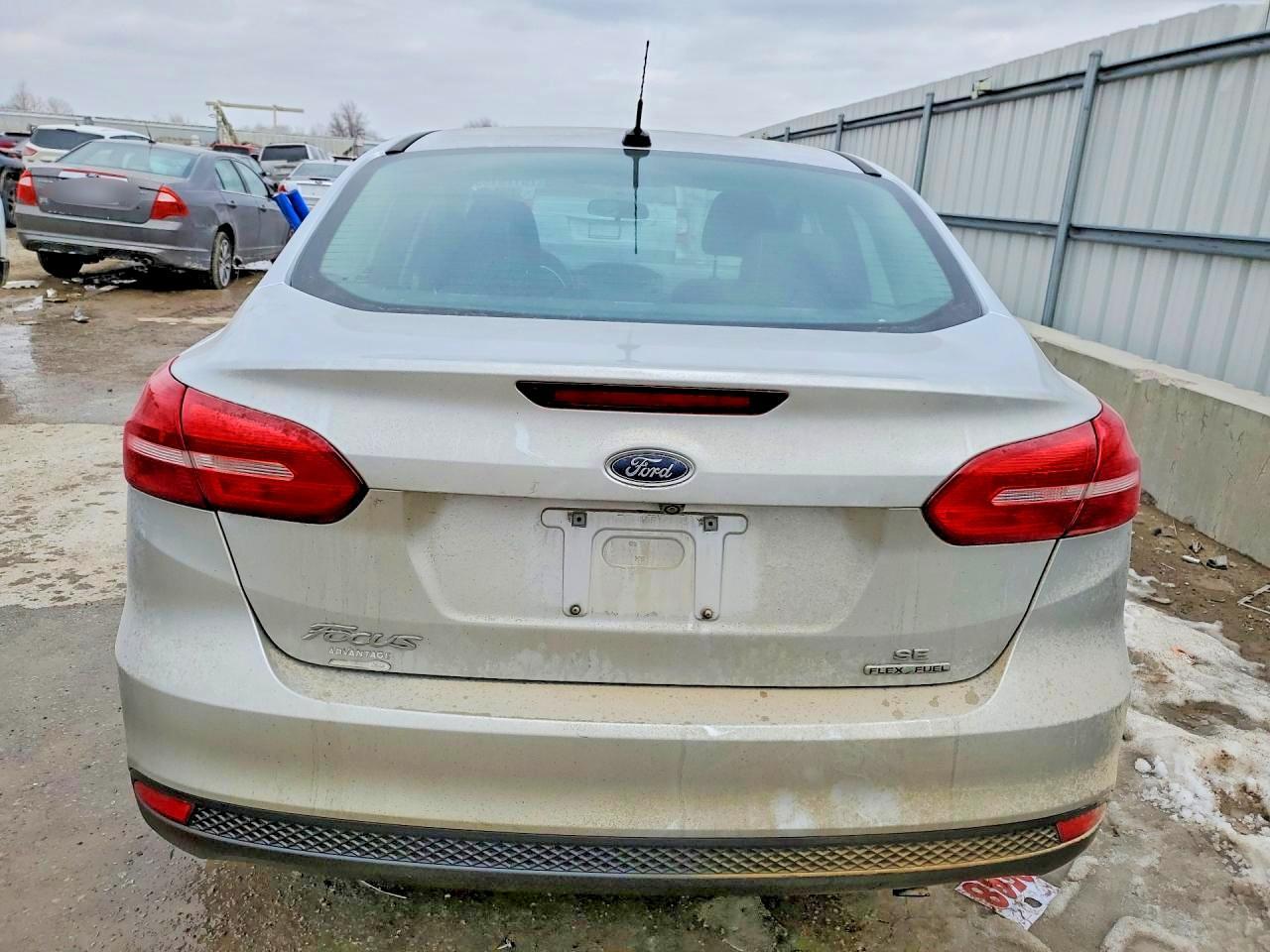 2016 Ford Focus se
