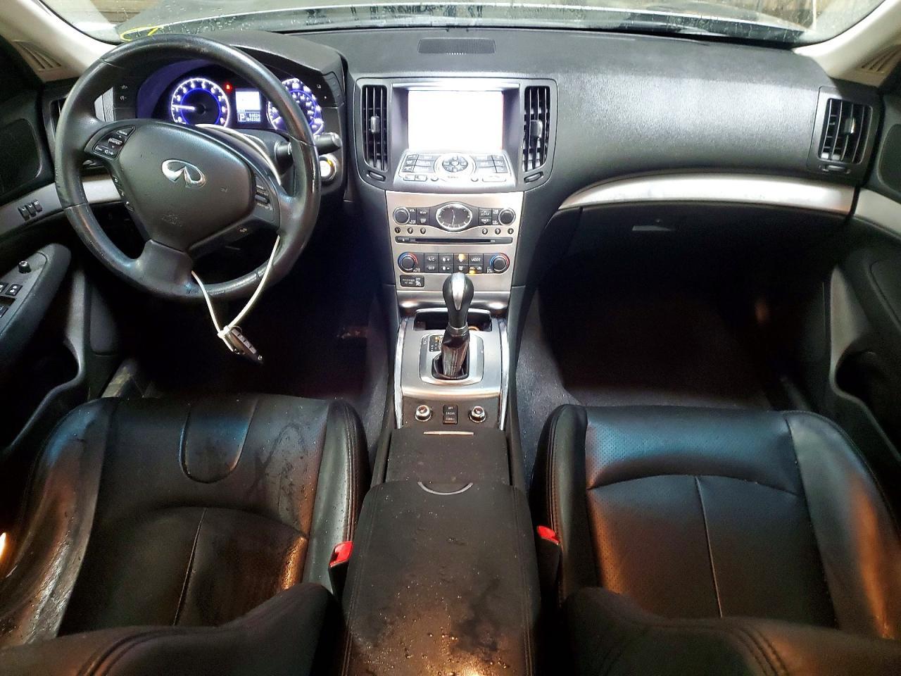 2013 Infiniti G37