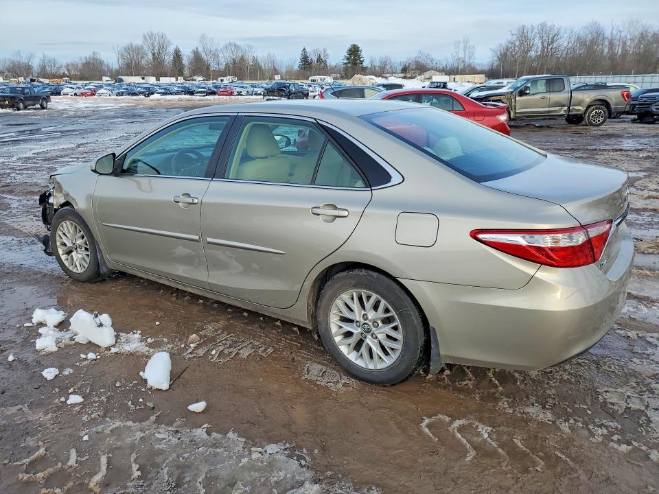 2017 Toyota Camry le
