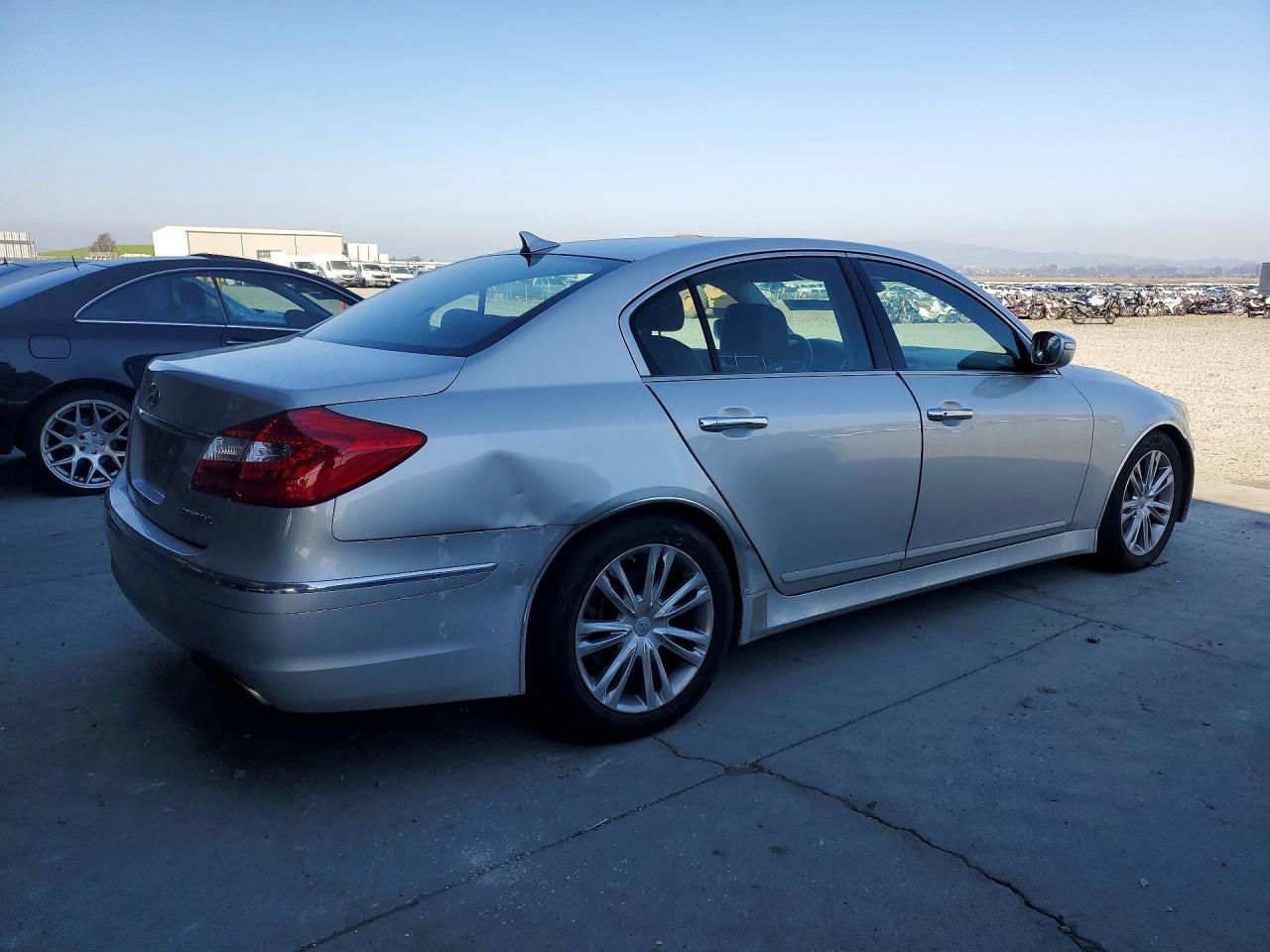 2012 Hyundai Genesis 3.8l