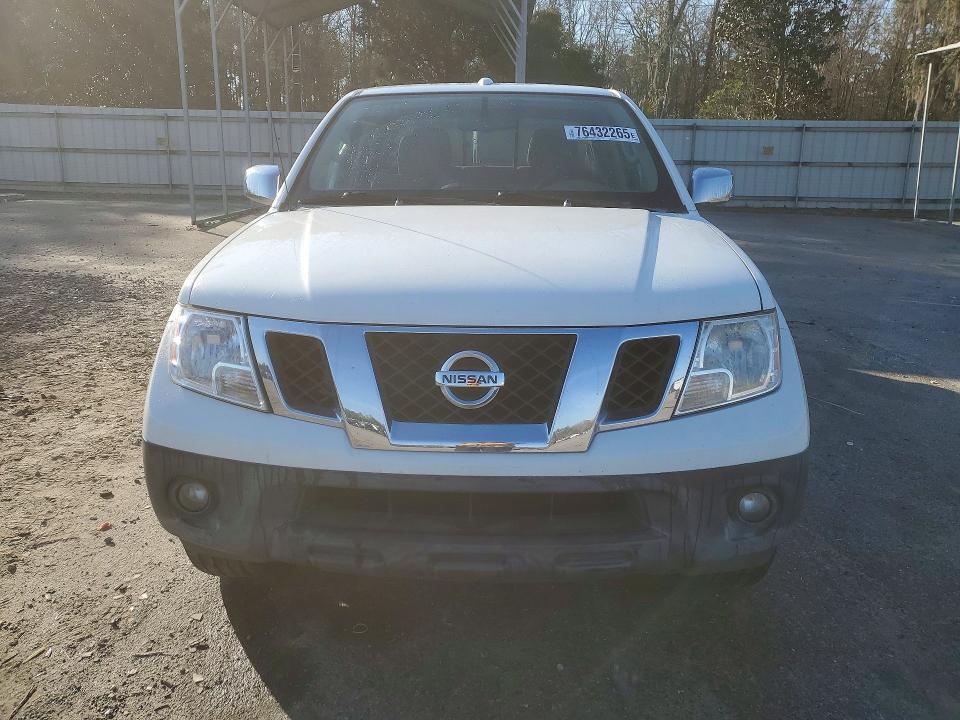 2017 Nissan Frontier sv