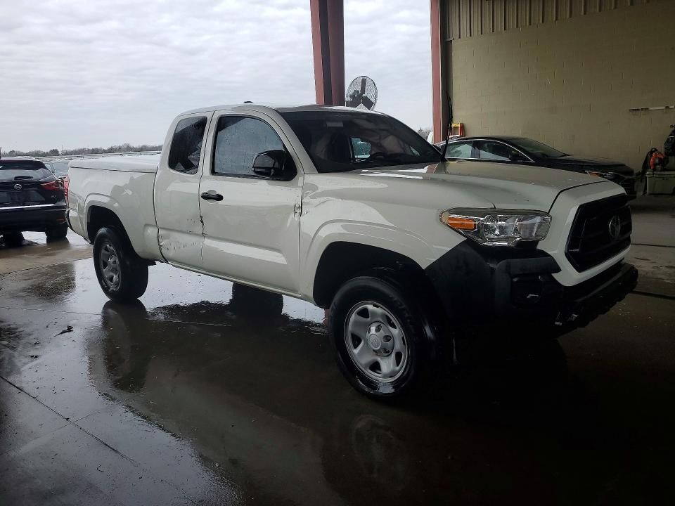2020 Toyota Tacoma Access cab