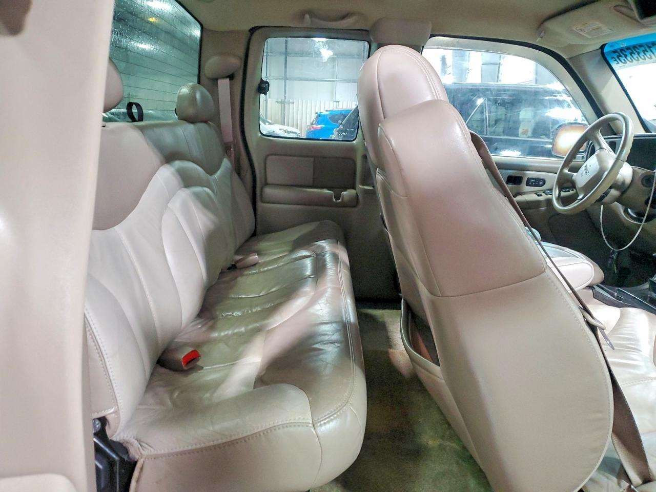 2002 GMC Sierra K1500 Denali