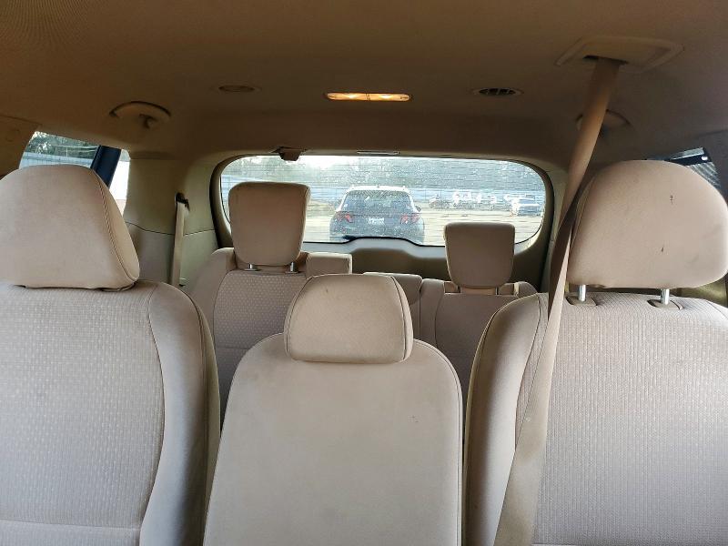 2016 KIA Sedona lx