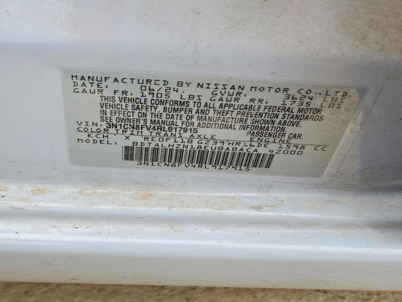2024 Nissan Versa sr