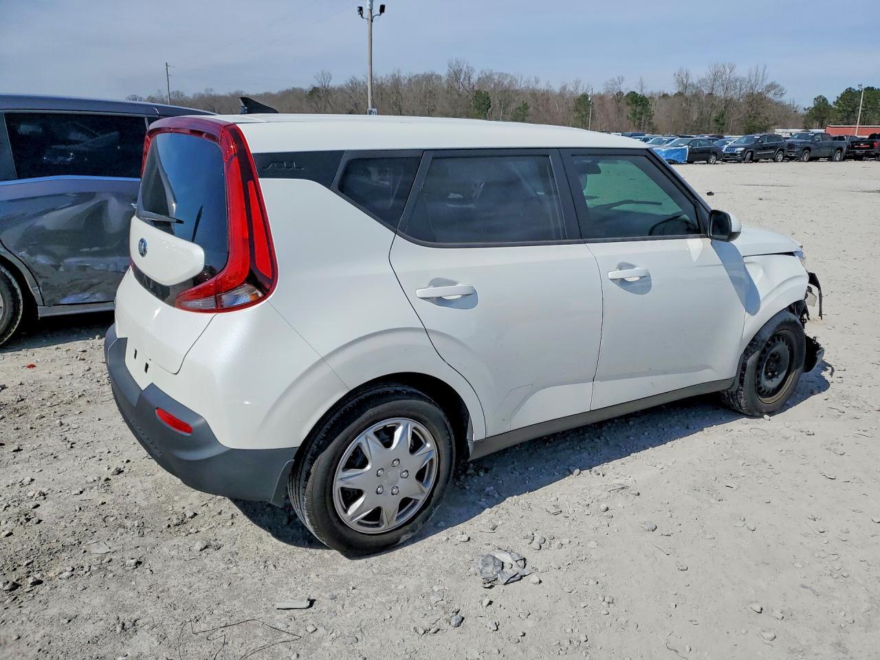 2021 KIA Soul lx