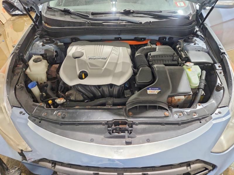 2013 Hyundai Sonata Hybrid