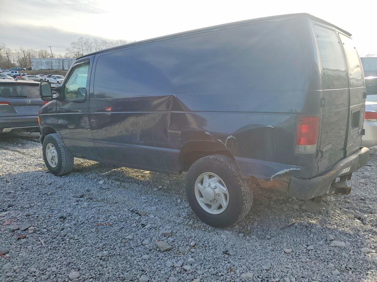 2003 Ford Econoline E250 van