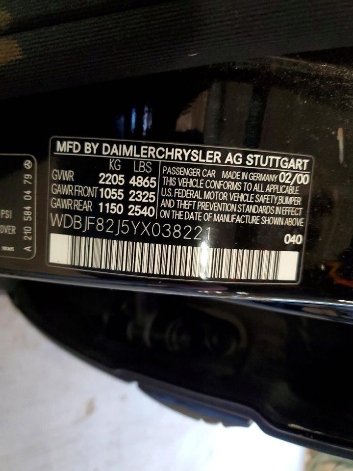 2000 Mercedes-Benz E 320 4matic