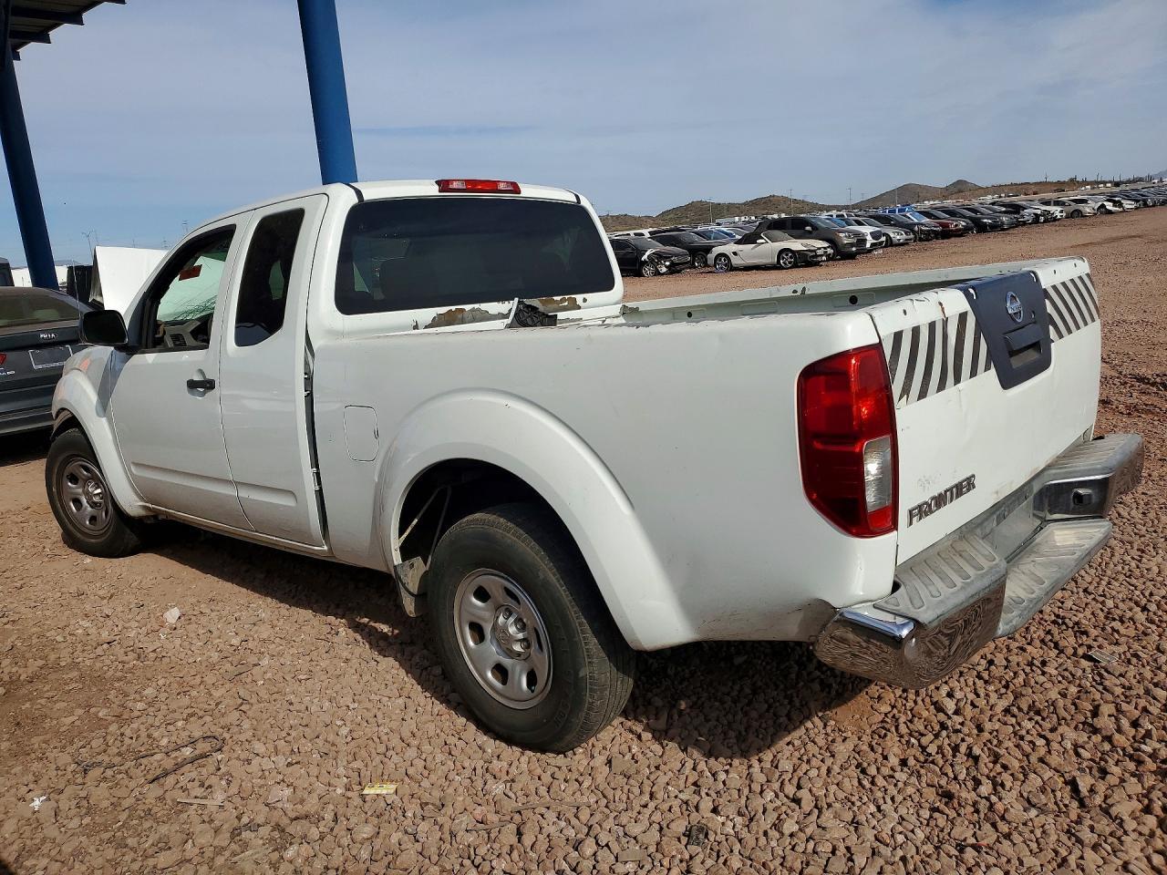 2016 Nissan Frontier S