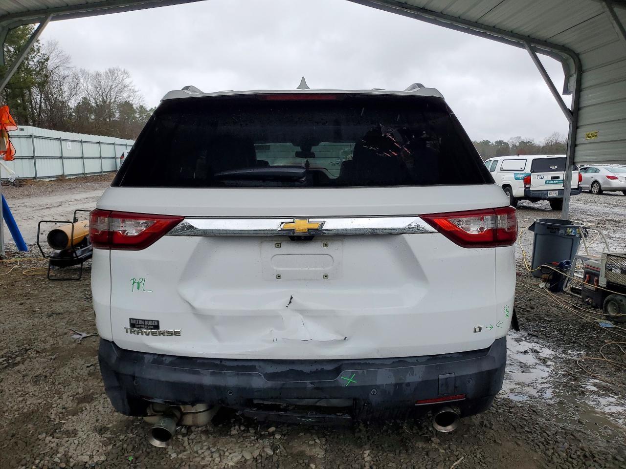 2018 Chevrolet Traverse lt